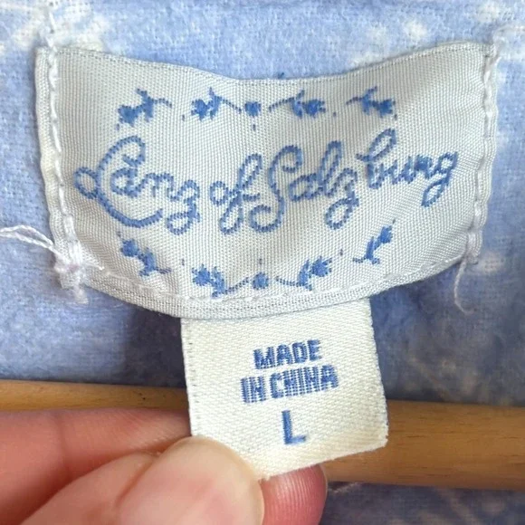 Lanz of Salzburg Womens Snowflake Nightgown Size L Blue Flannel Lace Trim Modest - Picture 9 of 11